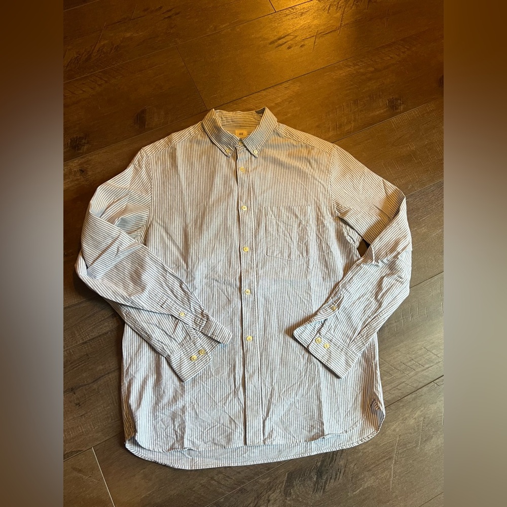 H&M Men's Striped Button Down Shirt - Black and White